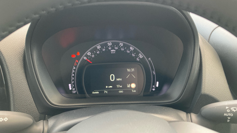 Toyota Aygo X 1.0 VVT-i Edge 5dr Petrol Hatchback